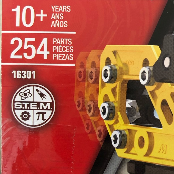 Meccano #16301 Excavator / Bulldozer 2-in-1 Models . New in Box. - Picture 5 of 7